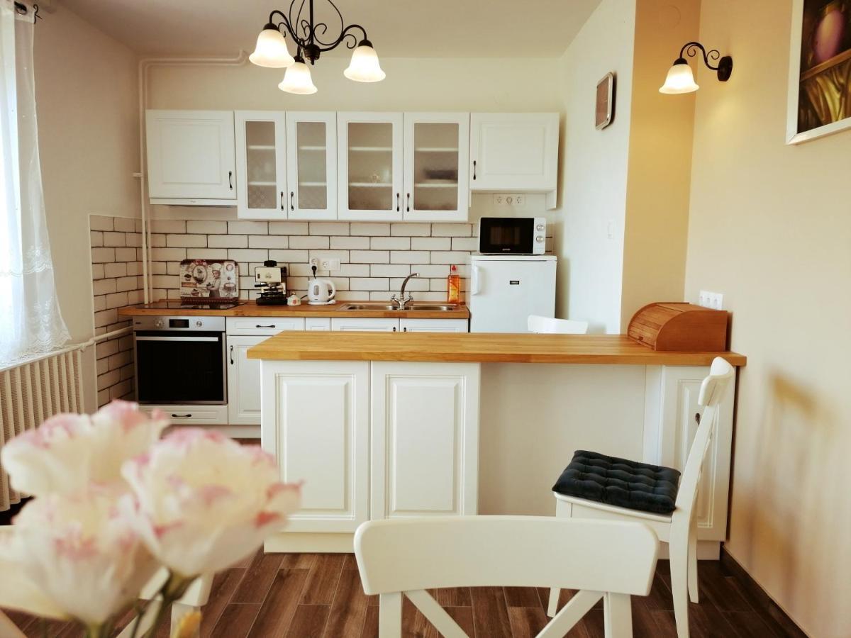 Elisoria Apartments チェーセクトマイ エクステリア 写真