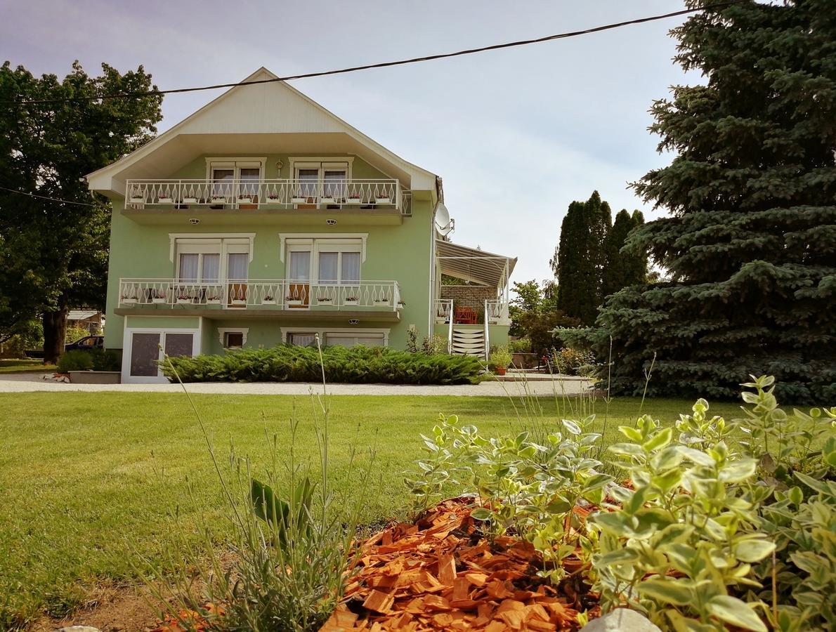 Elisoria Apartments チェーセクトマイ エクステリア 写真